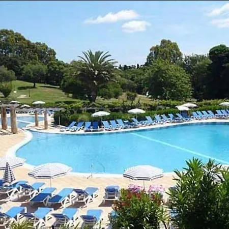 Appt Golfe De Saint-tropez Proche De La Climatise *