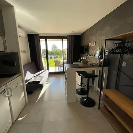 Apartment Appt Golfe De Saint-tropez Proche De La Climatise
