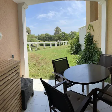 Appt Golfe De Saint-tropez Proche De La Climatise Apartment *
